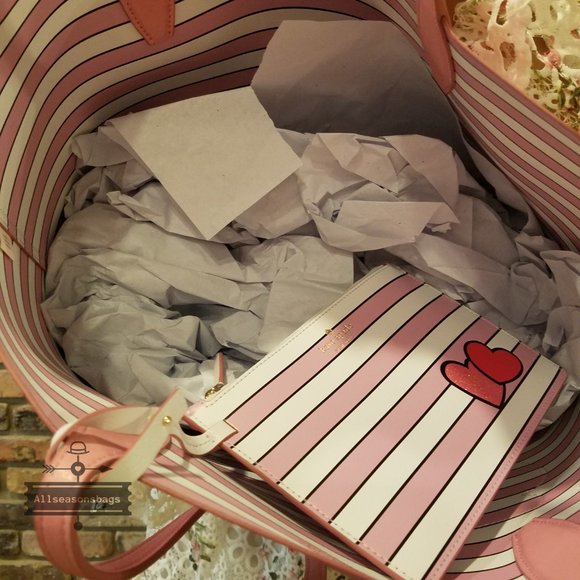 Kate spade Archie Comics Large Tote  Yellow Wallet - Picture 4 of 16